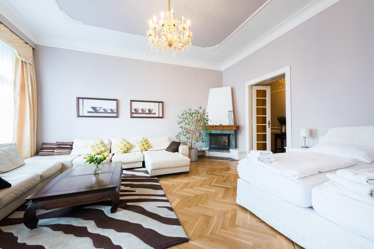 Wenceslas Square Apartment Prague Ngoại thất bức ảnh